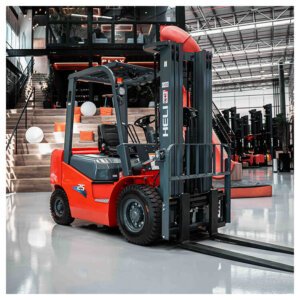 EMPILHADEIRA DIESEL HELI CPCD25 - 2,5TON TORRE TRIPLEX 6,0M